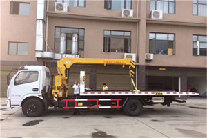 振安附近汽车轮胎更换